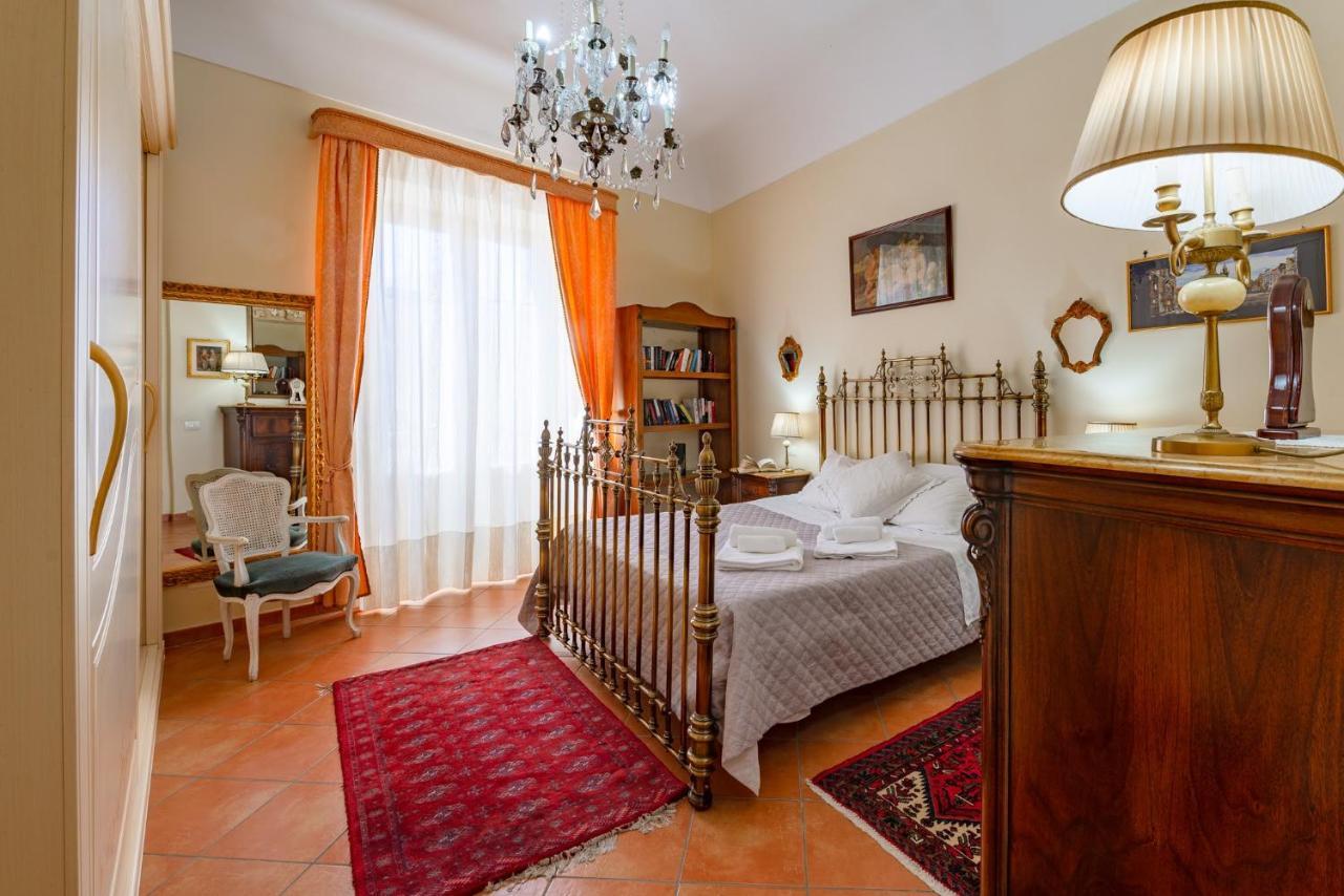 La Casa Di Dante Apartment Palermo Bagian luar foto