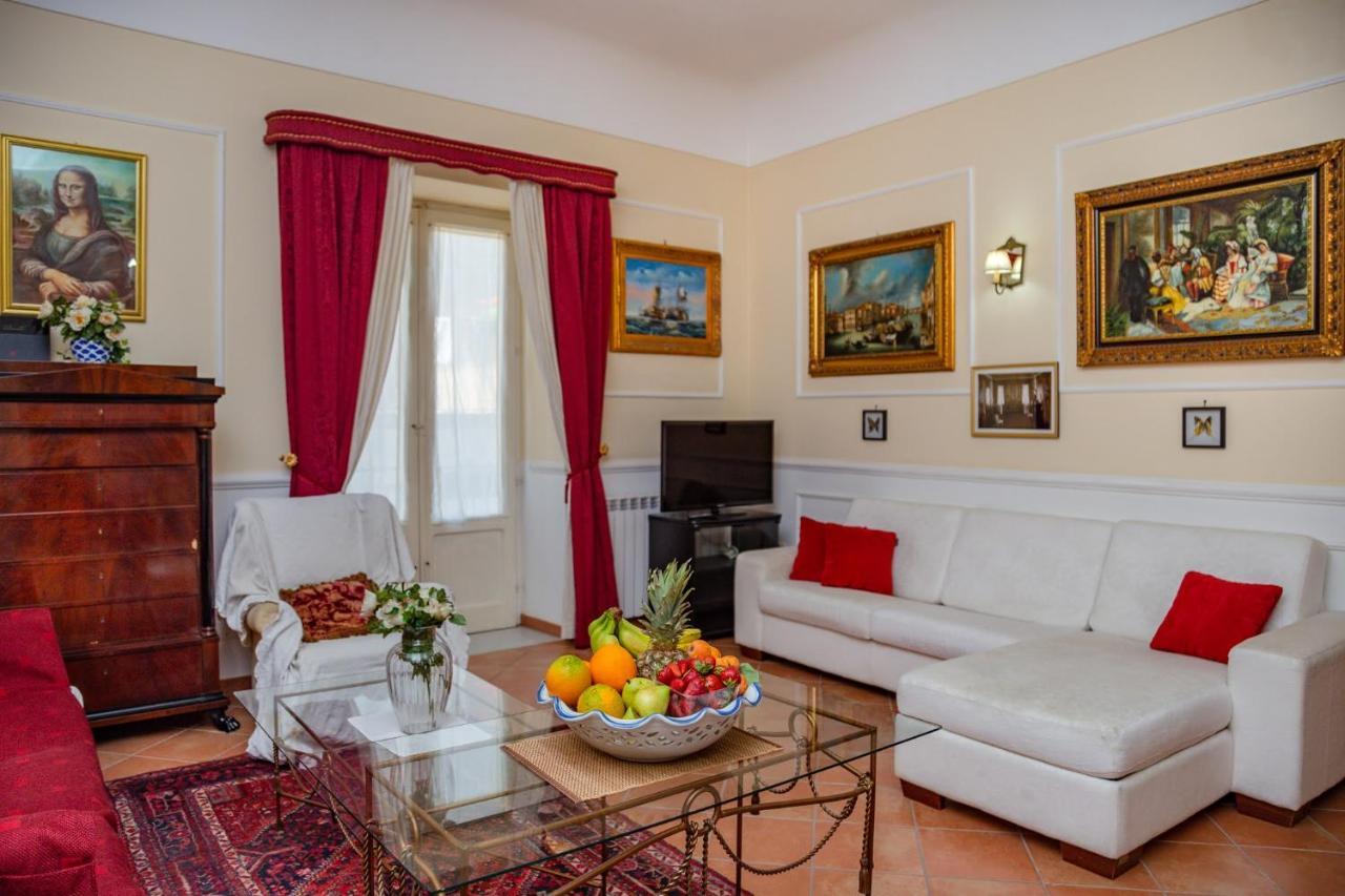 La Casa Di Dante Apartment Palermo Bagian luar foto